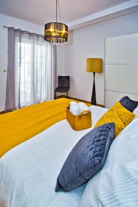 Apartman Tino With Two Sunny Terace Hvar Town Luaran gambar