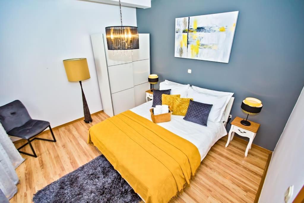 Apartman Tino With Two Sunny Terace Hvar Town Luaran gambar